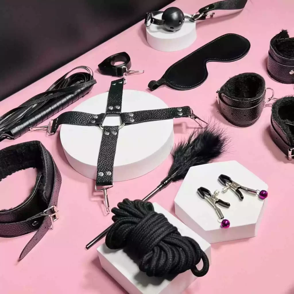 10 LOẠI DÂY DÙNG TRONG BONDAGE GIÚP NÂNG TẦM CUỘC CHƠI SHIBARI CHO BẠN