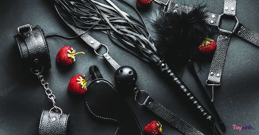 Set BDSM Blind Date 11 Chi Tiết